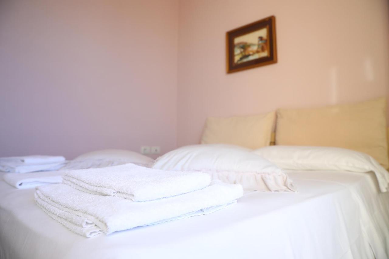 Casa Vacanze Nail Vlorë Екстериор снимка